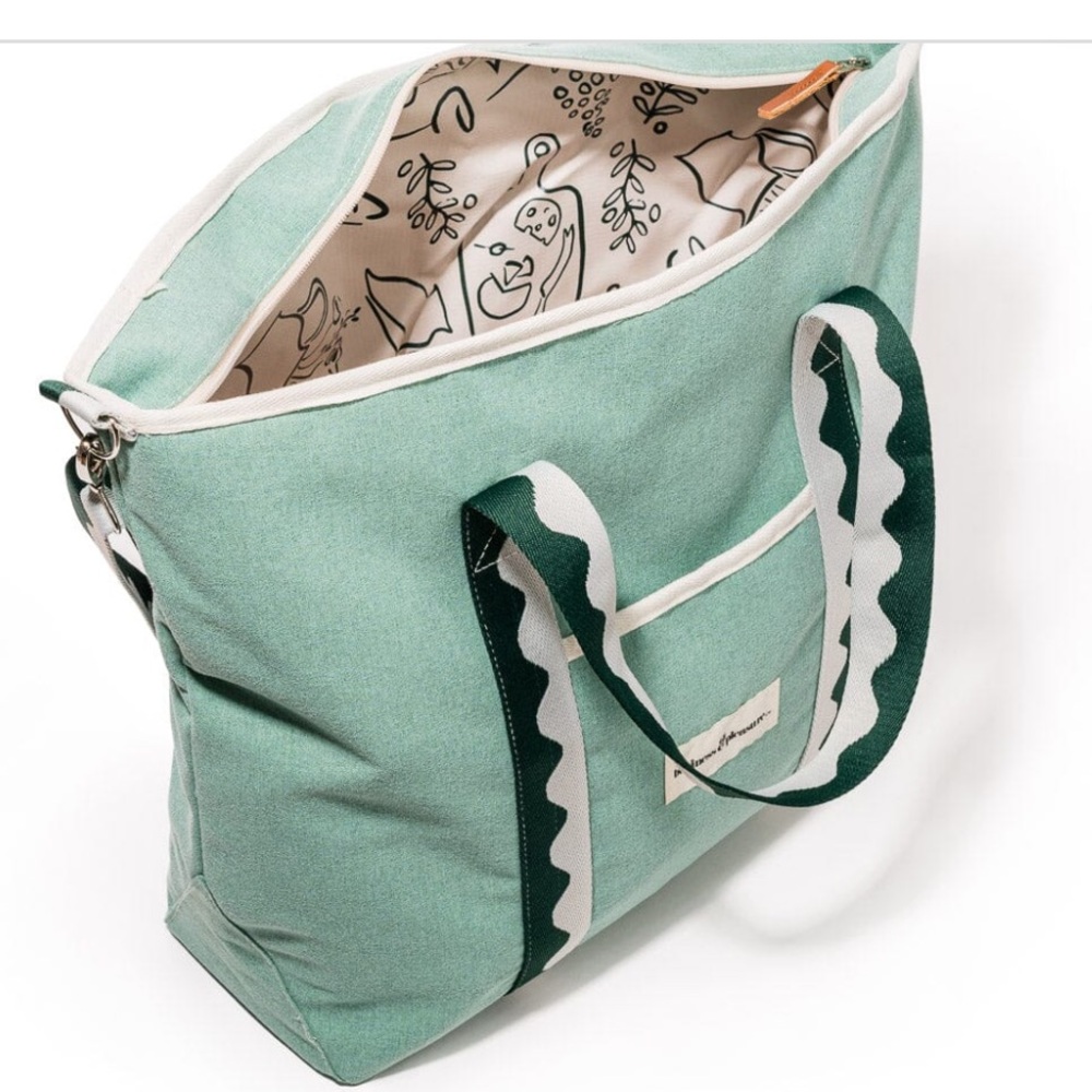 NWT Business & Pleasure The Premium Cooler Tote Bag in Rivie Green
